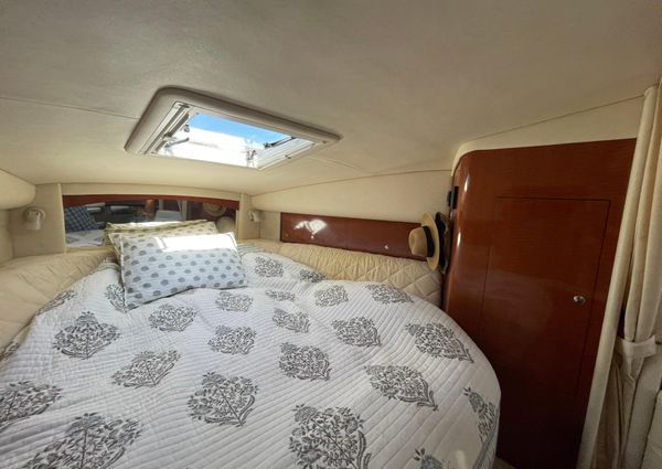 Sea Ray 320 Sundancer image