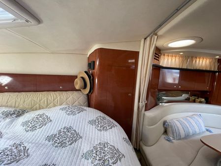 Sea Ray 320 Sundancer image