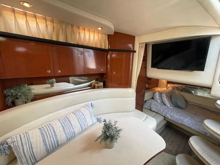 Sea Ray 320 Sundancer image