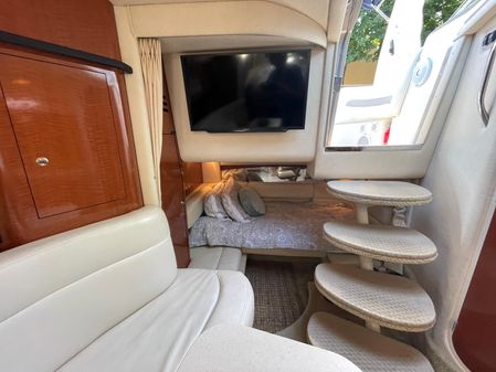 Sea Ray 320 Sundancer image