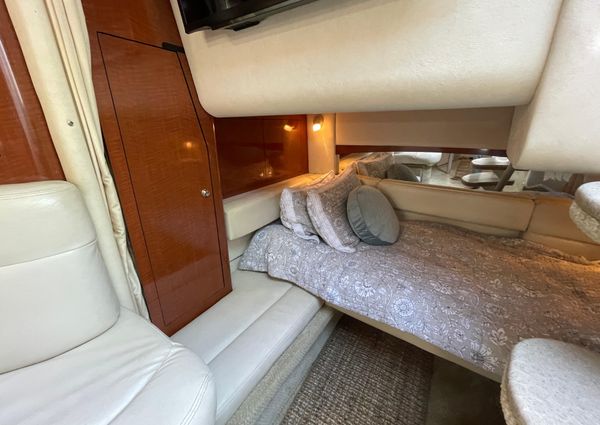 Sea Ray 320 Sundancer image