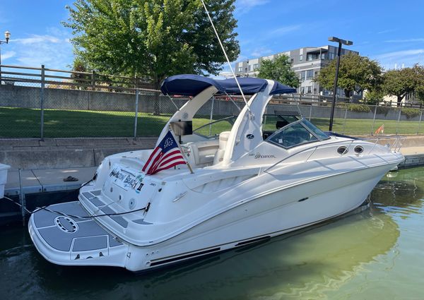 Sea Ray 320 Sundancer image