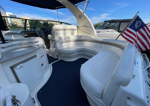 Sea Ray 320 Sundancer image