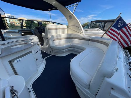 Sea Ray 320 Sundancer image