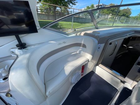 Sea Ray 320 Sundancer image