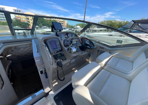 Sea Ray 320 Sundancer image