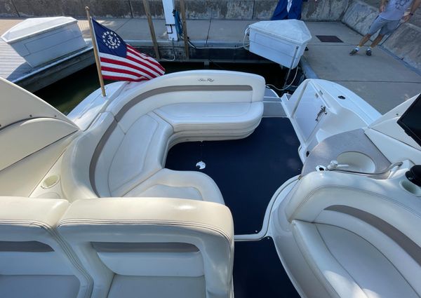 Sea Ray 320 Sundancer image