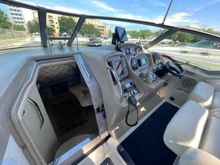 Sea Ray 320 Sundancer image