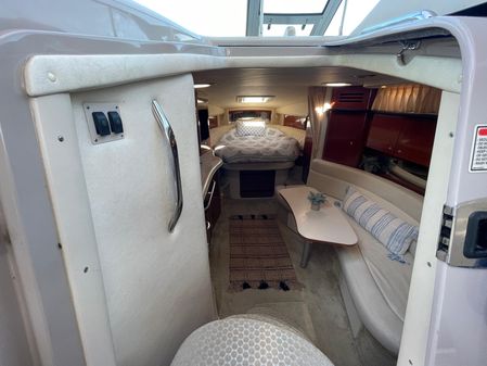 Sea Ray 320 Sundancer image