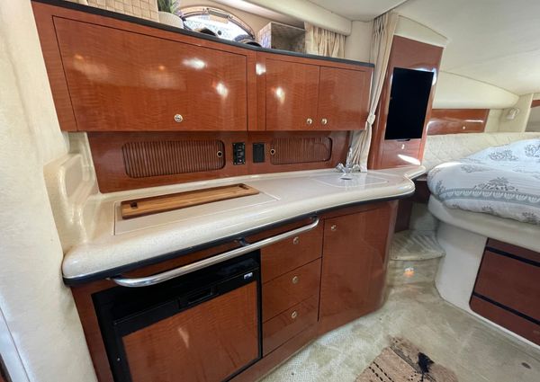 Sea Ray 320 Sundancer image