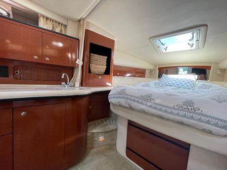 Sea Ray 320 Sundancer image