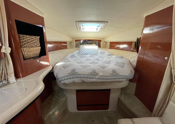 Sea Ray 320 Sundancer image