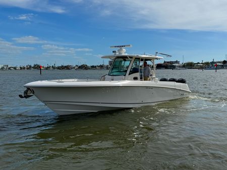 Boston Whaler 350 Outrage image