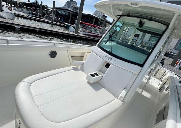 Boston Whaler 350 Outrage image