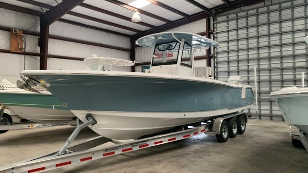 Sea Hunt Gamefish 30 CB