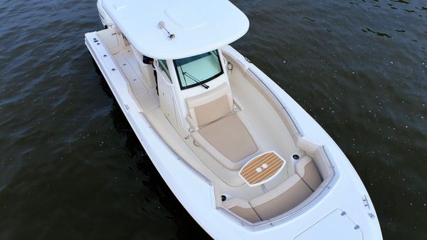 Boston Whaler 280 Outrage image