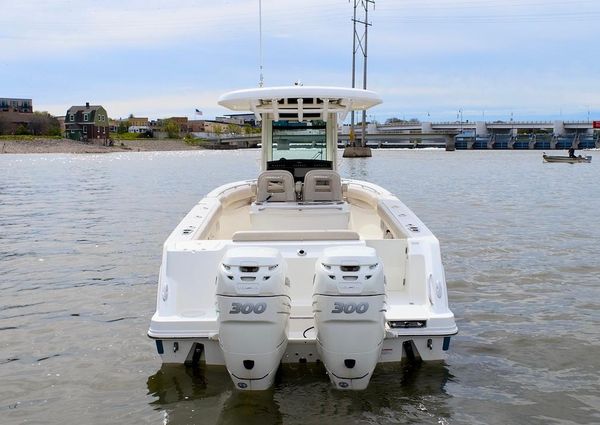 Boston Whaler 280 Outrage image