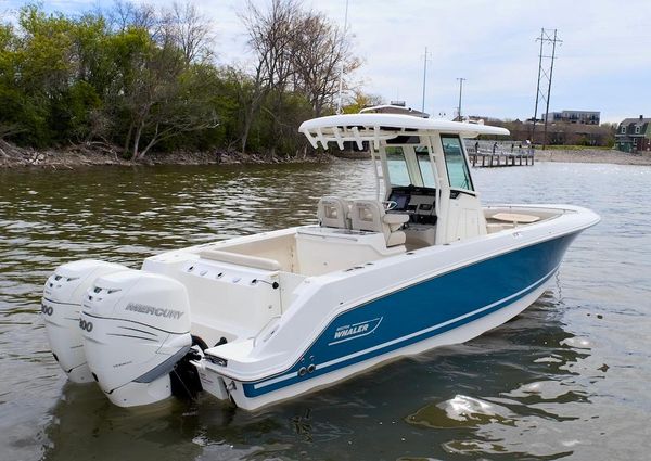 Boston Whaler 280 Outrage image