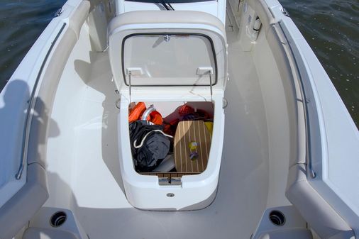 Boston Whaler 280 Outrage image