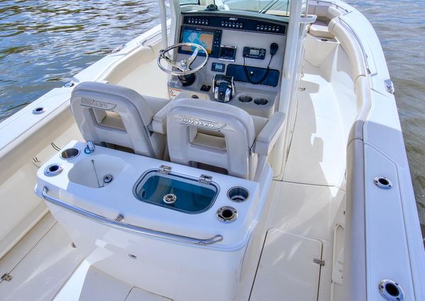 Boston Whaler 280 Outrage image