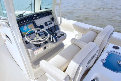 Boston Whaler 280 Outrage image