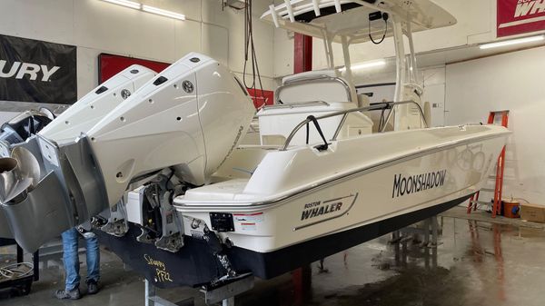Boston Whaler Dauntless 270