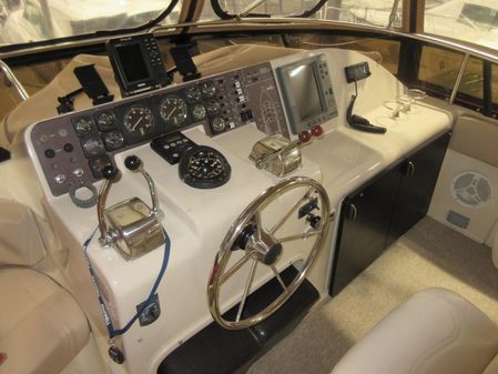 Silverton 46-AFT-CABIN image