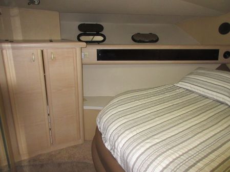 Silverton 46-AFT-CABIN image