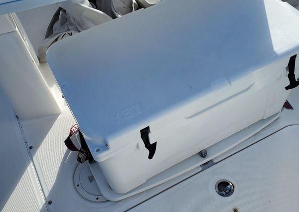 Everglades 255-CENTER-CONSOLE image