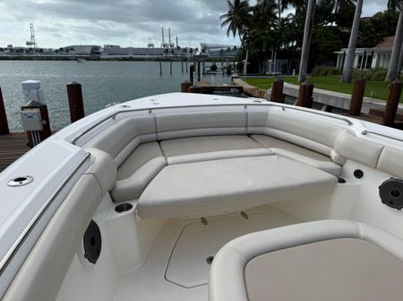 Boston Whaler 330 Outrage image