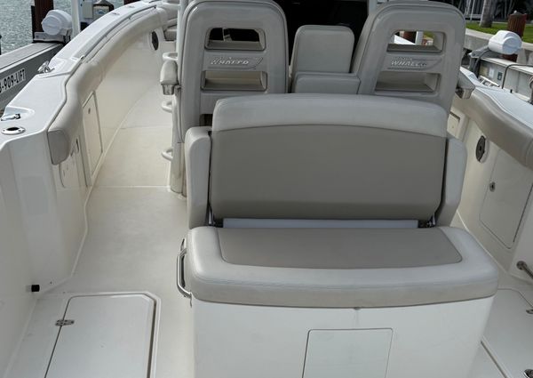 Boston Whaler 330 Outrage image