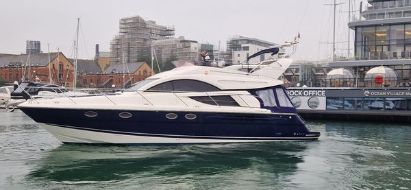 Fairline Phantom 43 image