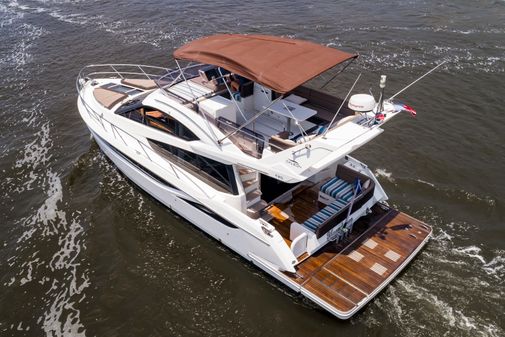 Galeon 420 Fly image