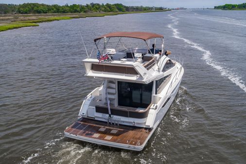 Galeon 420 Fly image