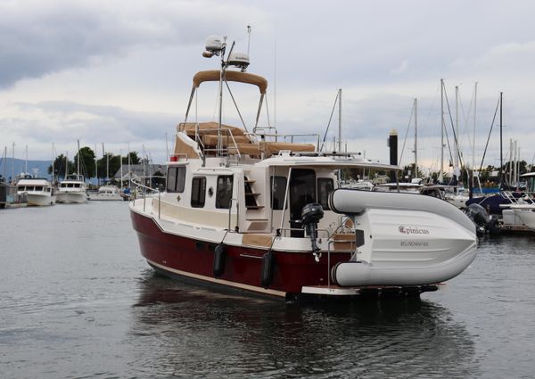 Ranger Tugs R-31 CB image