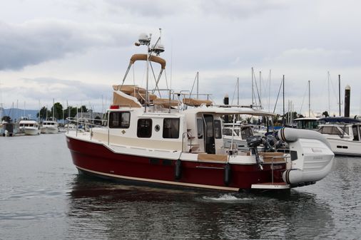 Ranger Tugs R-31 CB image