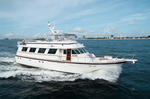 Hatteras 72 image