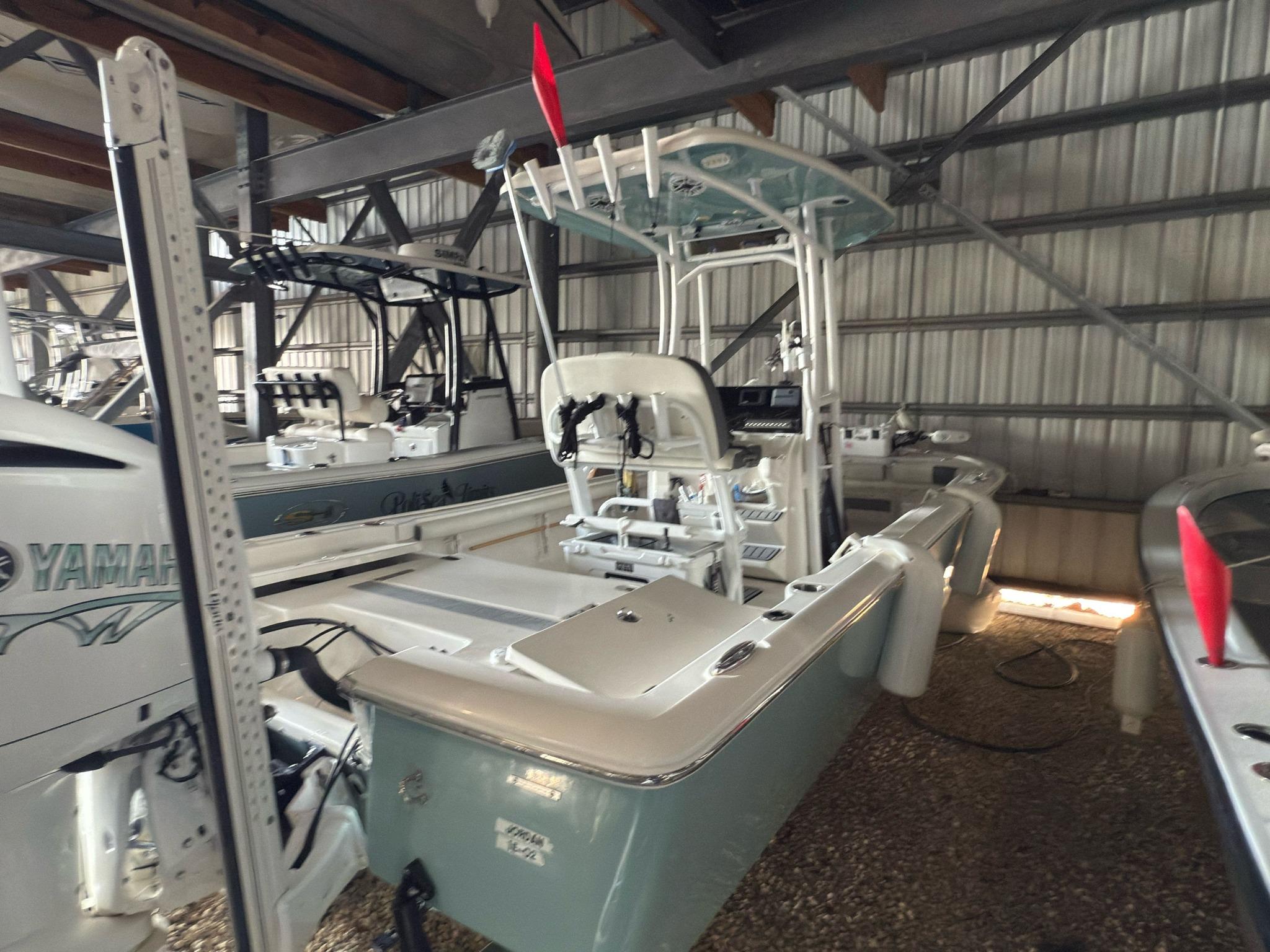 2020 Atlas 2300 carolina bay