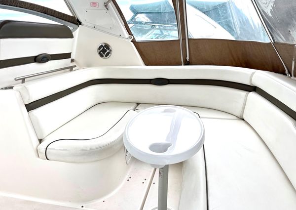 Rinker 330 Express Cruiser image