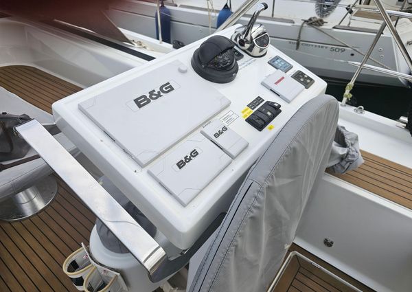 Hanse 548 image