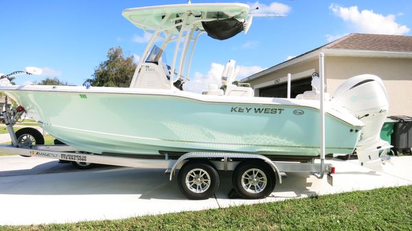 Key West 239FS