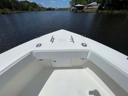 Ocean Master 31 Center Console image