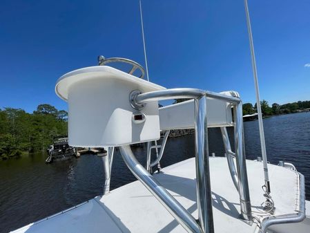 Ocean Master 31 Center Console image