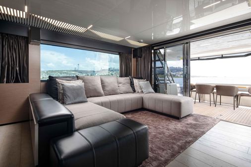 Ferretti Yachts 780 image