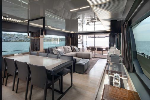 Ferretti Yachts 780 image