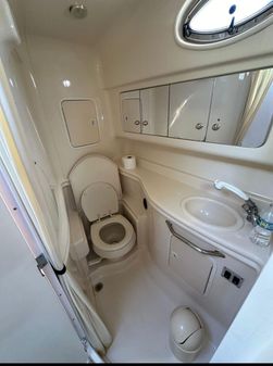 Sea Ray 320 Sundancer image