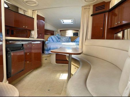 Sea Ray 320 Sundancer image