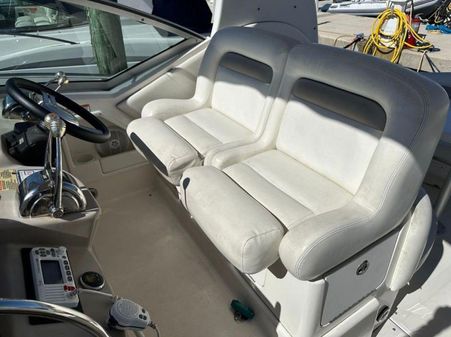 Sea Ray 320 Sundancer image