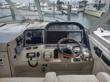 Sea Ray 40 Motor Yacht image