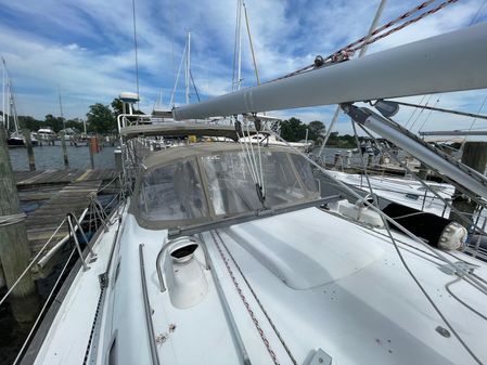 Beneteau 423 image